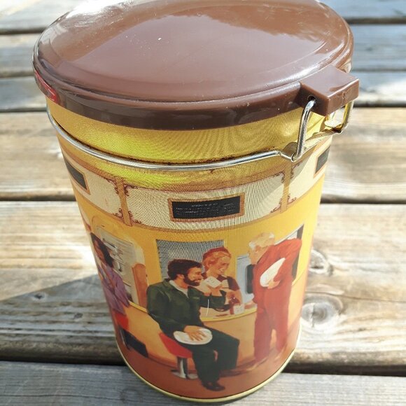 Tim Hortons Canister Gathering Place - Picture 2 of 6